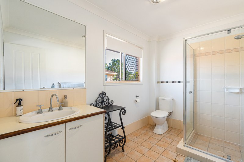 Photo - 2/4 Harry Street, Zillmere QLD 4034 - Image 9