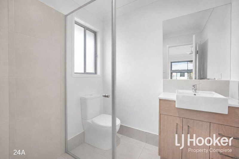 Photo - 24 Hastings Street, Park Ridge QLD 4125 - Image 5