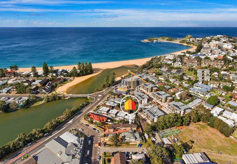 Photo - 2/4 Havenview Road, Terrigal NSW 2260 - Image 1