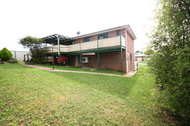 Photo - 24 Hawkes Drive, Oberon NSW 2787 - Image 4