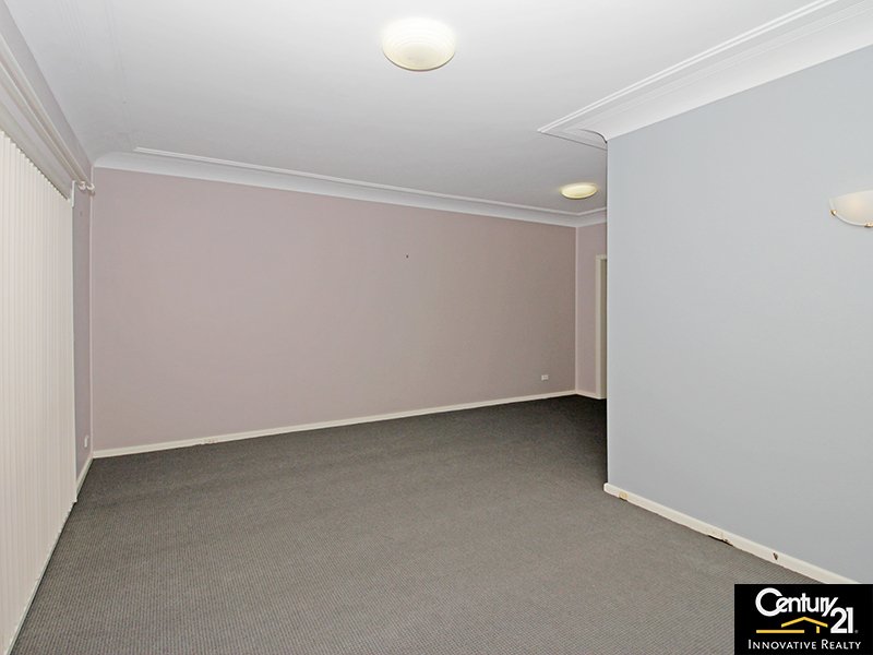 Photo - 24 Hazelglen Avenue, Panania NSW 2213 - Image 5