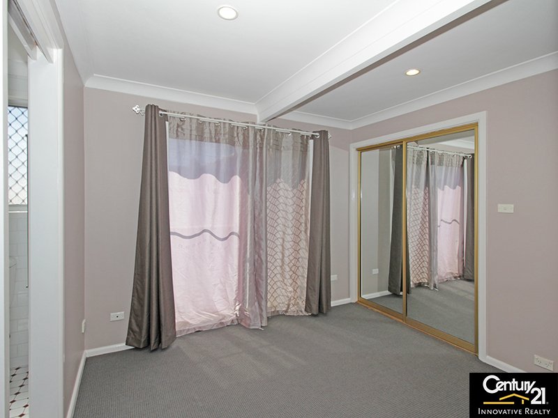 Photo - 24 Hazelglen Avenue, Panania NSW 2213 - Image 10