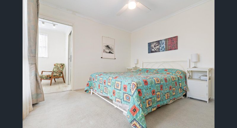 Photo - 24 Headsail Drive, Banksia Beach QLD 4507 - Image 11