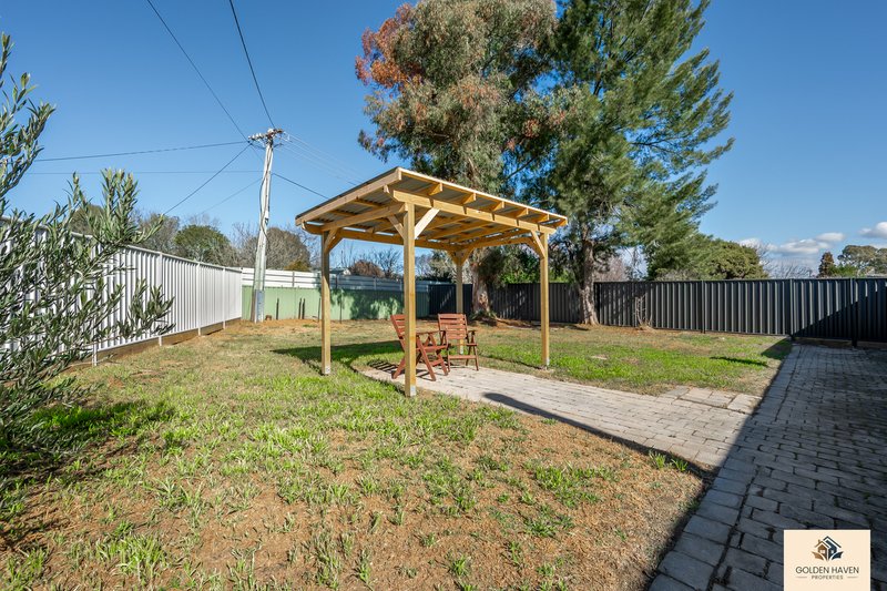 Photo - 24 Heagney Crescent, Chisholm ACT 2905 - Image 20