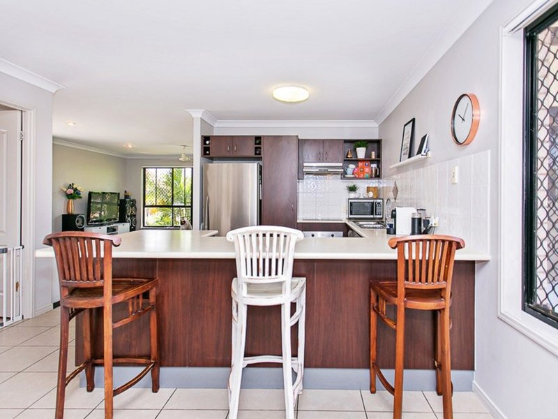 Photo - 24 Heather Drive, Upper Coomera QLD 4209 - Image 9