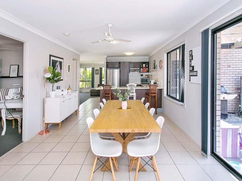 Photo - 24 Heather Drive, Upper Coomera QLD 4209 - Image 10