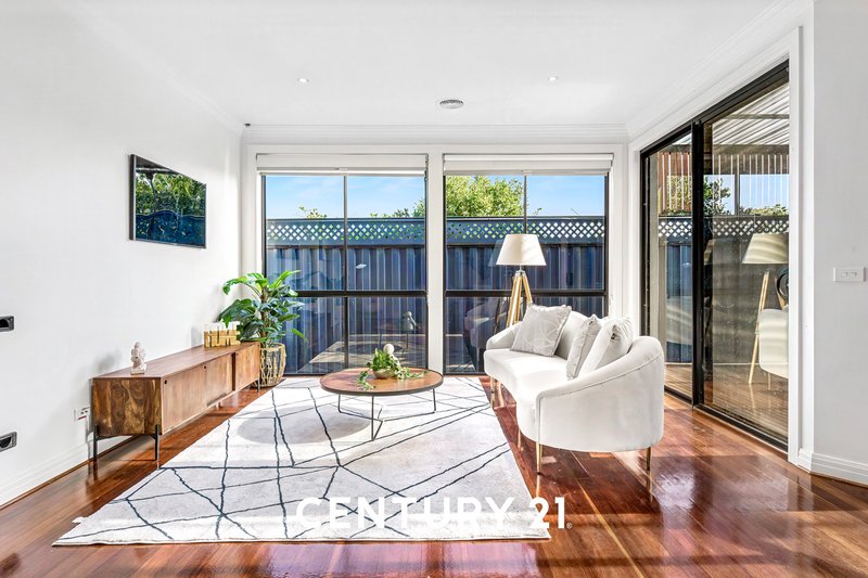 Photo - 24 Helena Street, Clayton South VIC 3169 - Image 3