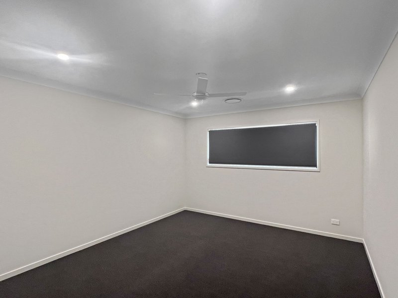 Photo - 24 Helena Street, Spring Mountain QLD 4300 - Image 5