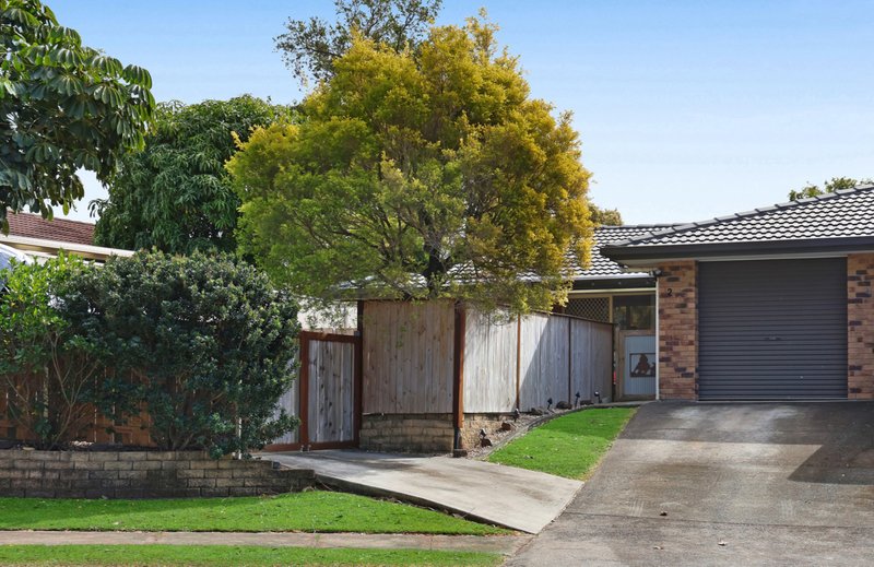 Photo - 2/4 Hepburn Court, Oxenford QLD 4210 - Image 16
