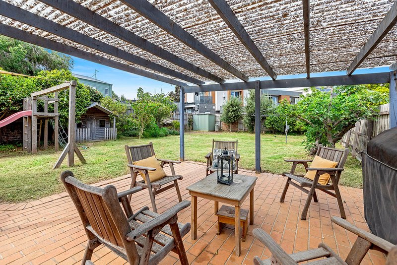 Photo - 24 Herbert Street, Parkdale VIC 3195 - Image 9