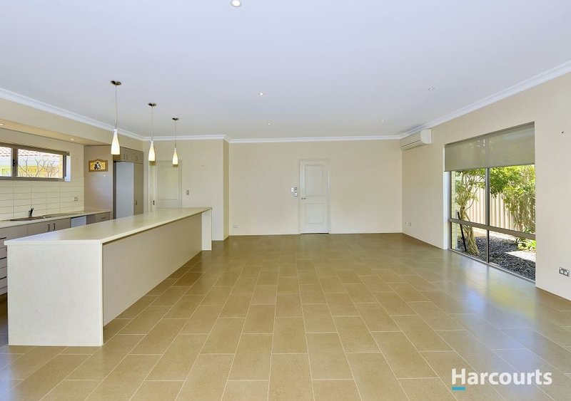 Photo - 24 Heron Street, Dudley Park WA 6210 - Image 12