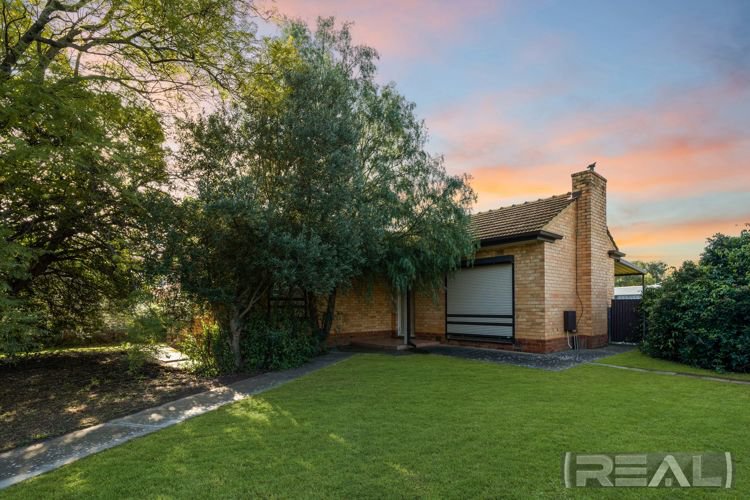 Photo - 24 Hewitt Road, Elizabeth South SA 5112 - Image 3