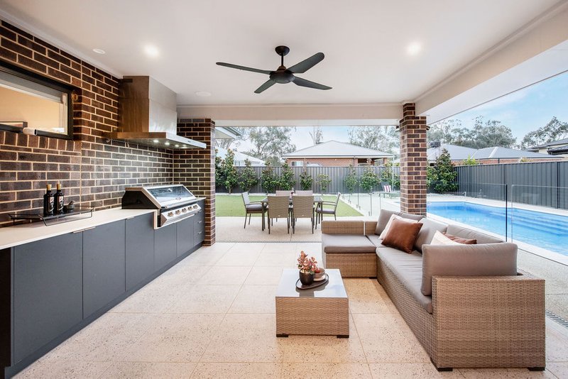Photo - 24 Hibberson Court, Thurgoona NSW 2640 - Image 16