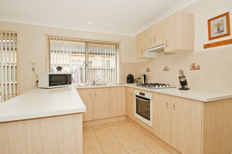 Photo - 24 Highland Park Drive, Horsley NSW 2530 - Image 3