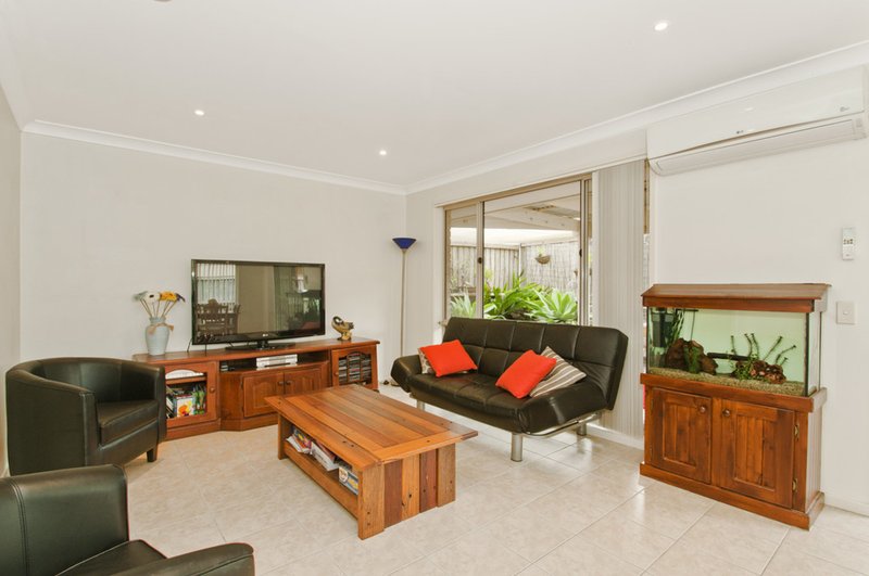 Photo - 24 Highland Park Drive, Horsley NSW 2530 - Image 4