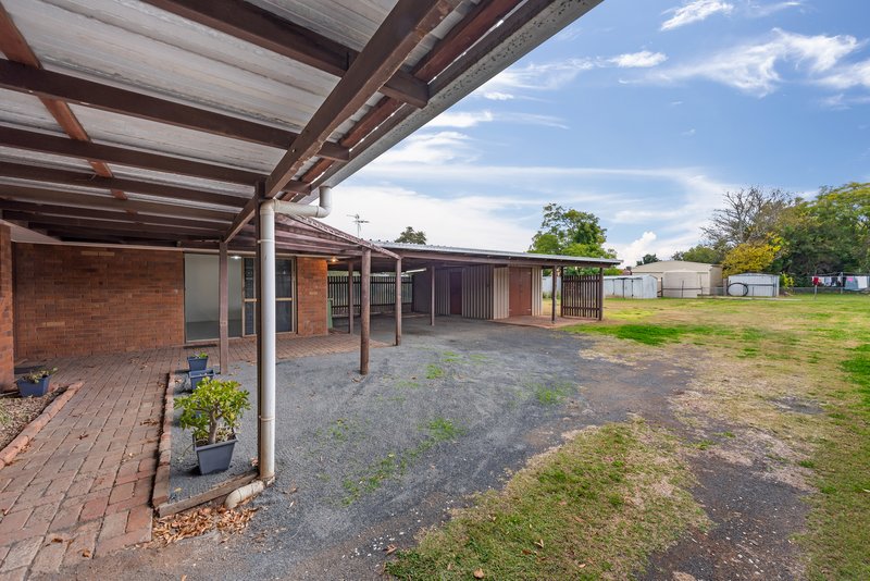 Photo - 24 Hill Street, Pittsworth QLD 4356 - Image 2