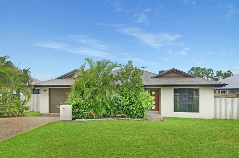 24 Hillock Crescent, Bushland Beach QLD 4818