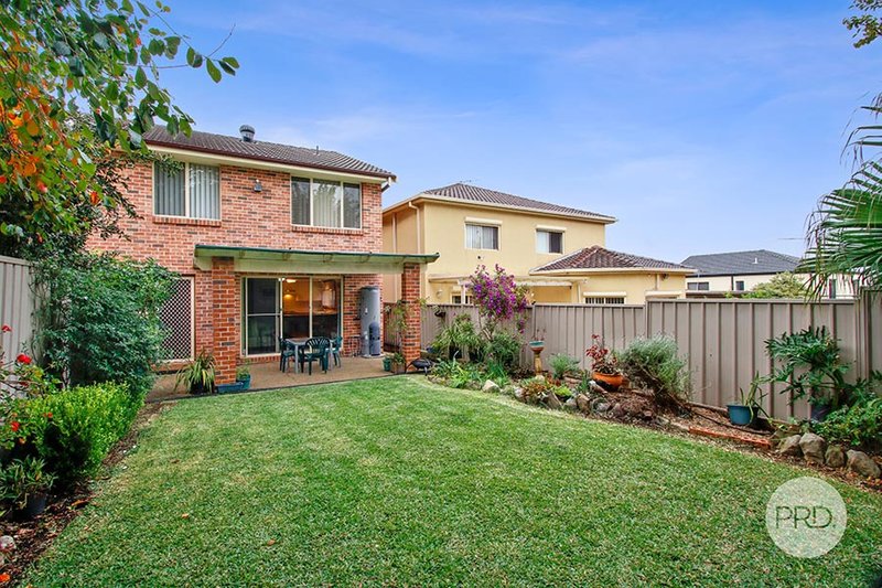 Photo - 2/4 Hodge Street, Hurstville NSW 2220 - Image 2