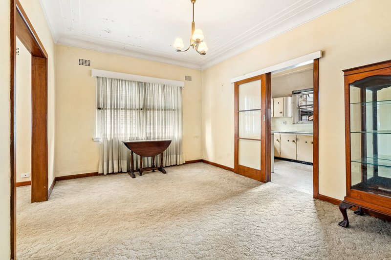 Photo - 24 Hollywood Street, Monterey NSW 2217 - Image 2