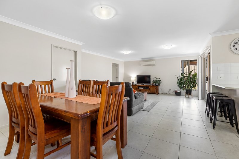 Photo - 24 Honeymyrtle Street, Thornton NSW 2322 - Image 2