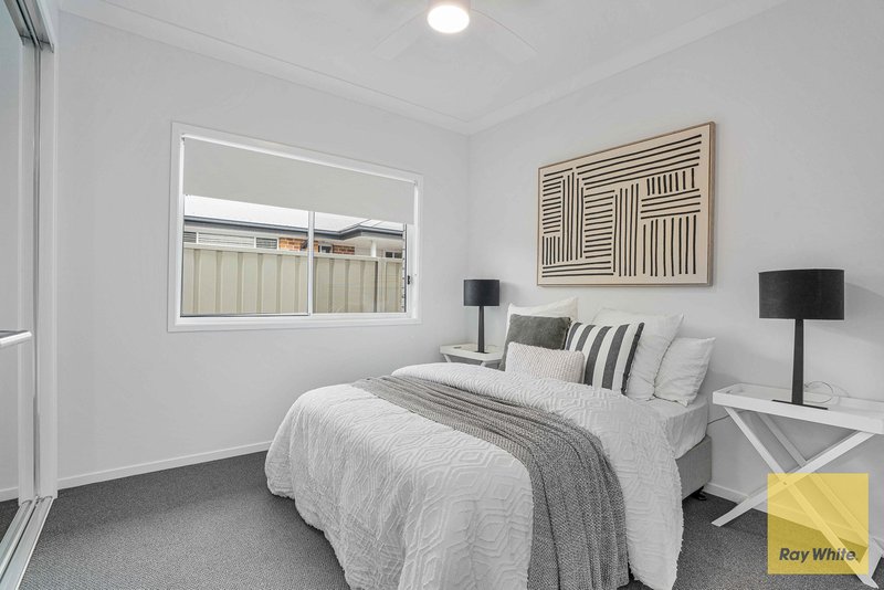 Photo - 24 Hood Street, Ettalong Beach NSW 2257 - Image 6