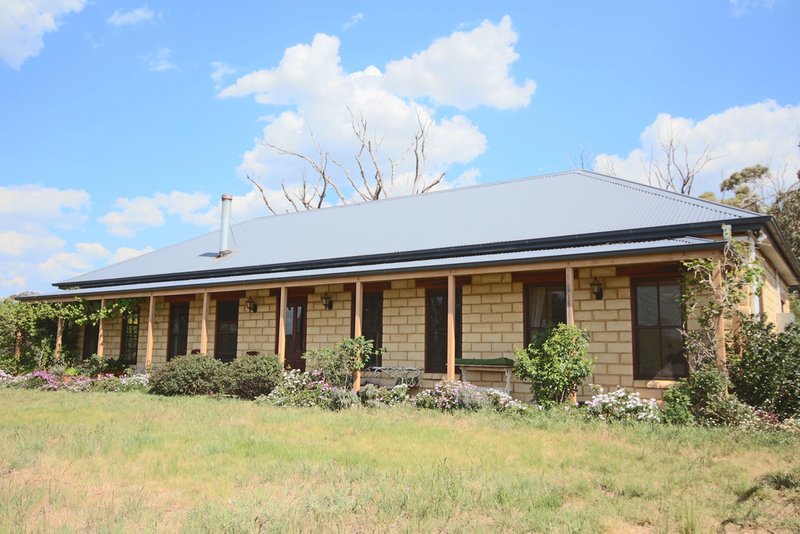 Photo - 24 Hopes Road, Oberon NSW 2787 - Image 2