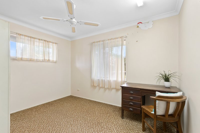 Photo - 24 Hornby Street, Everton Park QLD 4053 - Image 8