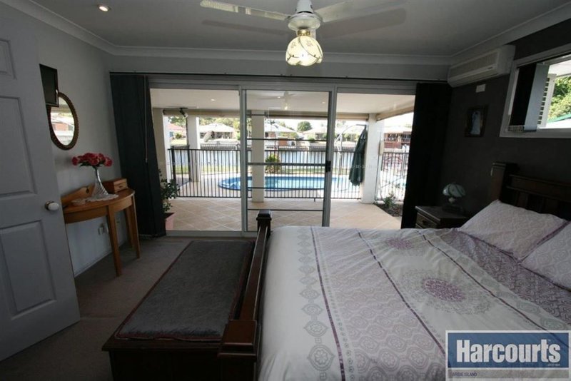 Photo - 24 Hoya Crescent, Bongaree QLD 4507 - Image 13