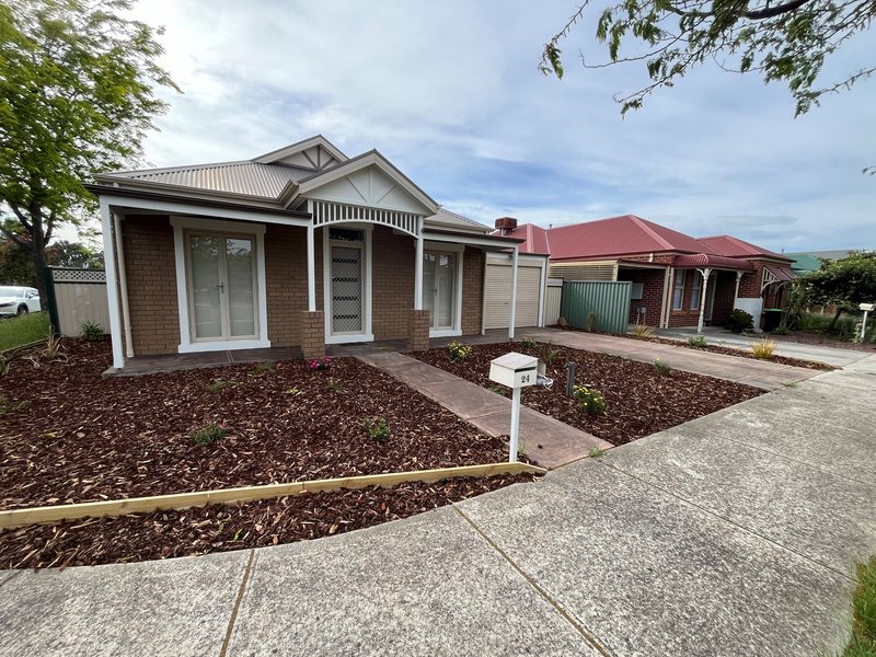 24 Hurlingham Way, Craigieburn VIC 3064