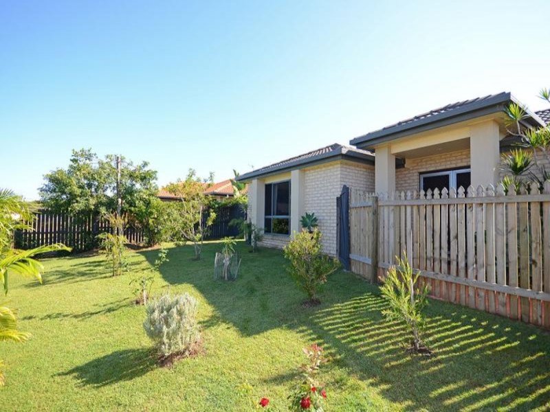 Photo - 24 Hyperno Road, Point Vernon QLD 4655 - Image 20