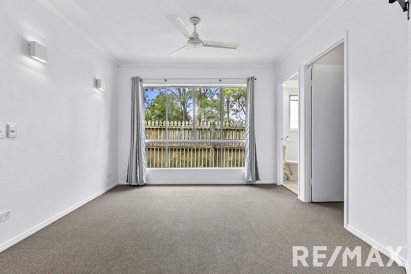 Photo - 24 Ibis Boulevard, Eli Waters QLD 4655 - Image 4