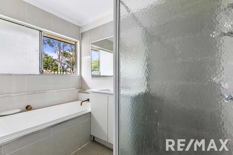 Photo - 24 Ibis Boulevard, Eli Waters QLD 4655 - Image 8