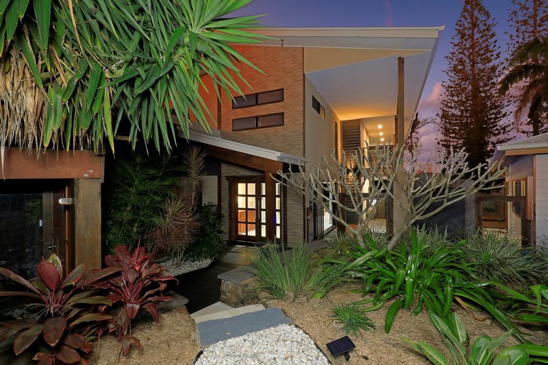 Photo - 24 Iluka Street, Innes Park QLD 4670 - Image 2