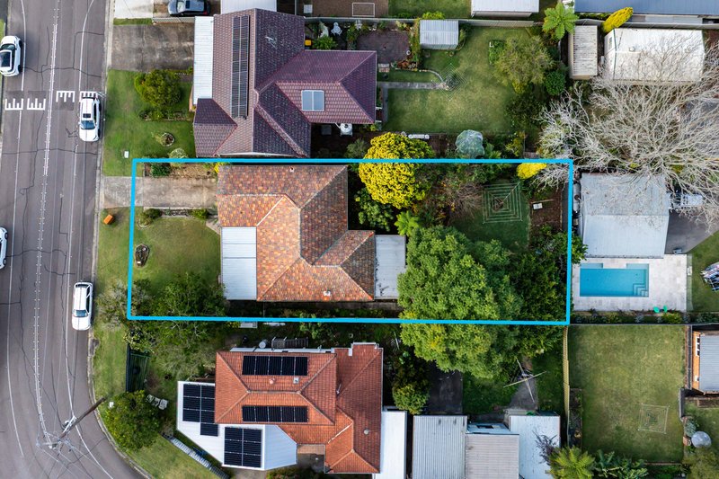 Photo - 24 Inglis Street, Kotara South NSW 2289 - Image 17