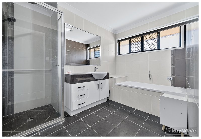 Photo - 24 Ingram Drive, Gracemere QLD 4702 - Image 15