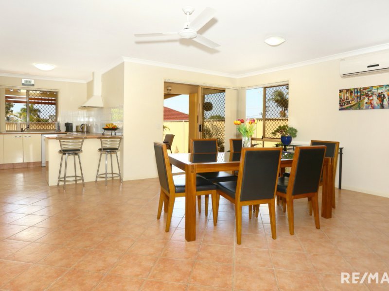 Photo - 24 Inwood Circuit, Merrimac QLD 4226 - Image 6