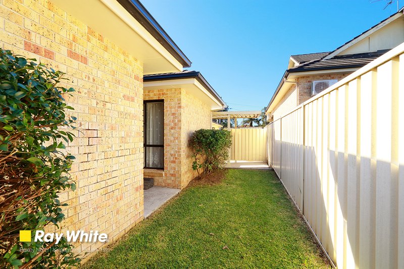 Photo - 2/4 Iona Place, Bass Hill NSW 2197 - Image 8