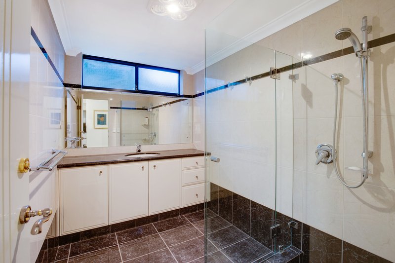 Photo - 24 Jacana Circle, Gwelup WA 6018 - Image 30