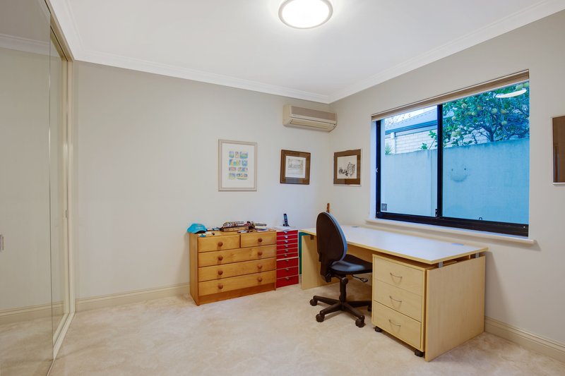 Photo - 24 Jacana Circle, Gwelup WA 6018 - Image 31