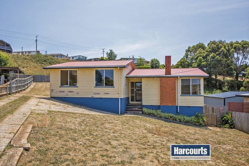 24 Jacobs Crescent, Upper Burnie TAS 7320