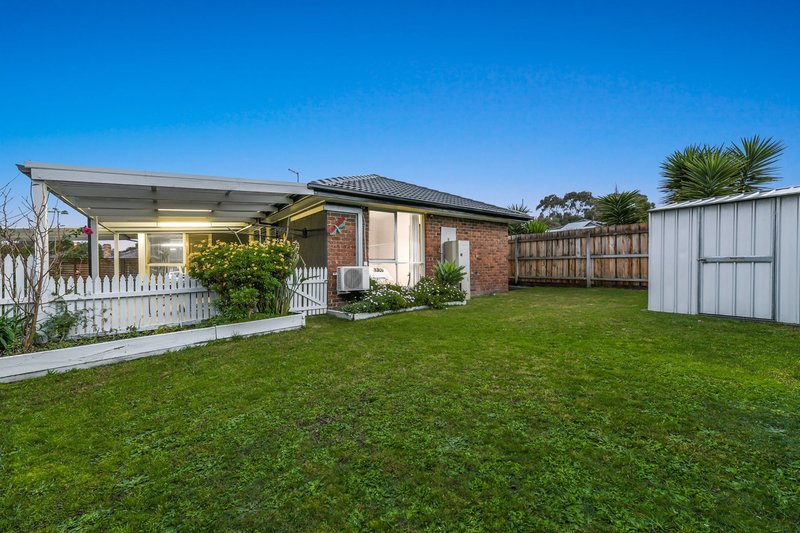 Photo - 24 James Bathe Way, Narre Warren South VIC 3805 - Image 16