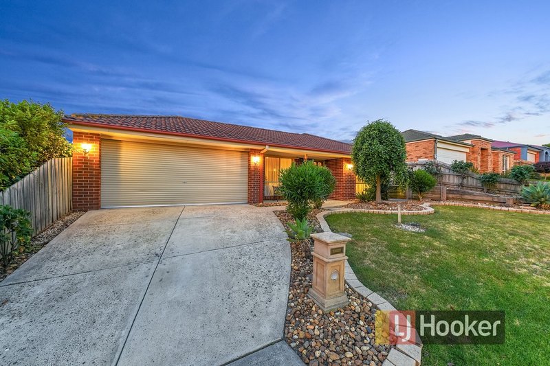 Photo - 24 Jarrah Court, Pakenham VIC 3810 - Image 16