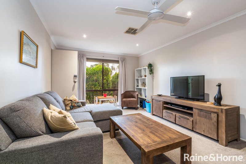 2/4 Jeanette Crescent, Aberfoyle Park SA 5159