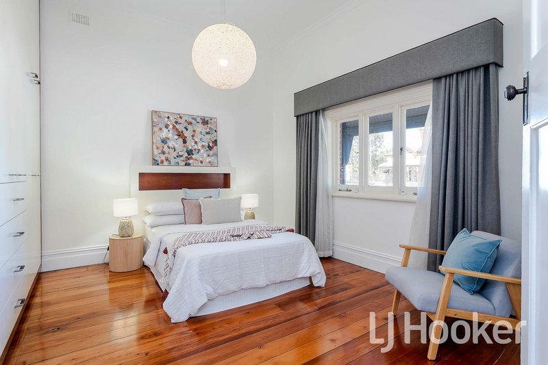 Photo - 24 Jervois Avenue, West Hindmarsh SA 5007 - Image 9