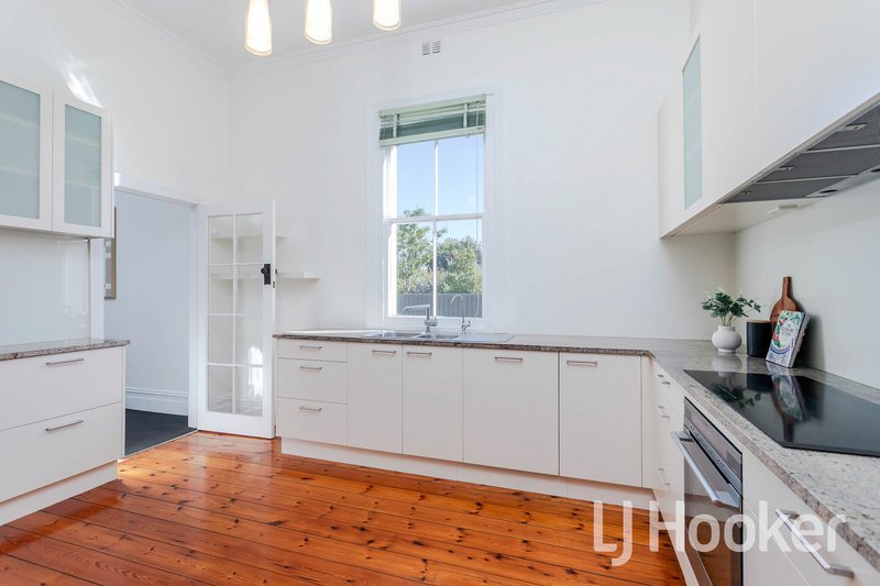 Photo - 24 Jervois Avenue, West Hindmarsh SA 5007 - Image 12