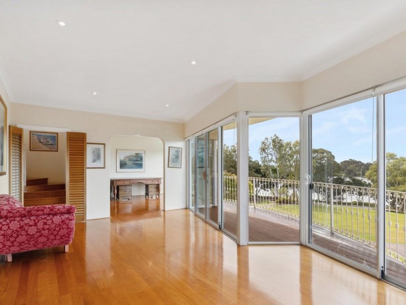 Photo - 24 Jewell Lane, East Perth WA 6004 - Image 6