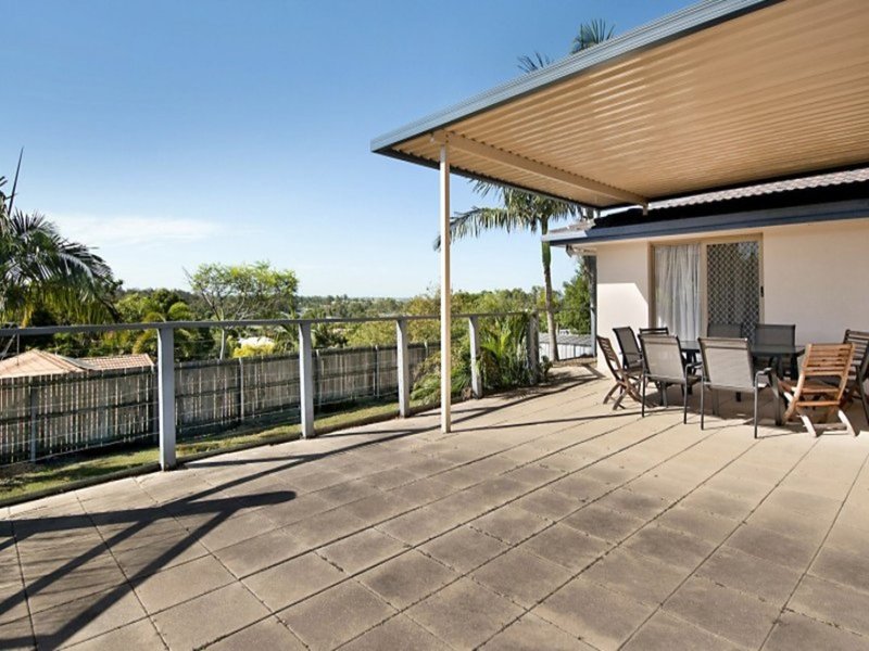 24 Jinker Track, Albany Creek QLD 4035