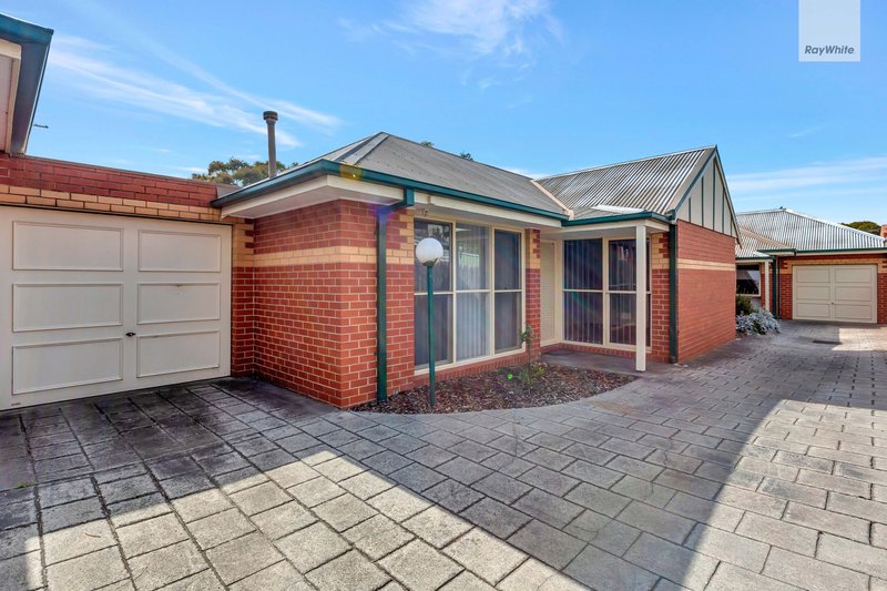 Photo - 2/4 Jolley Street, Brunswick West VIC 3055 - Image 11