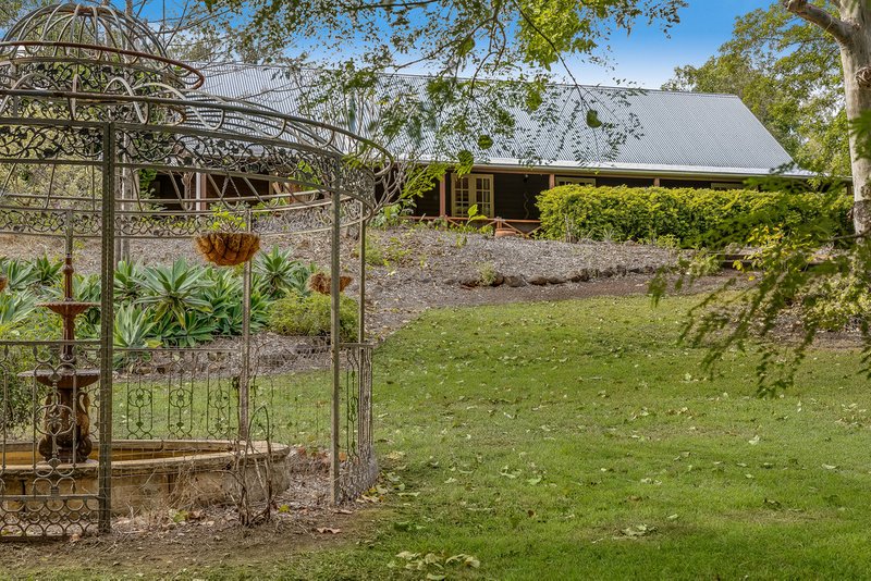 24 Jones Road, Withcott QLD 4352