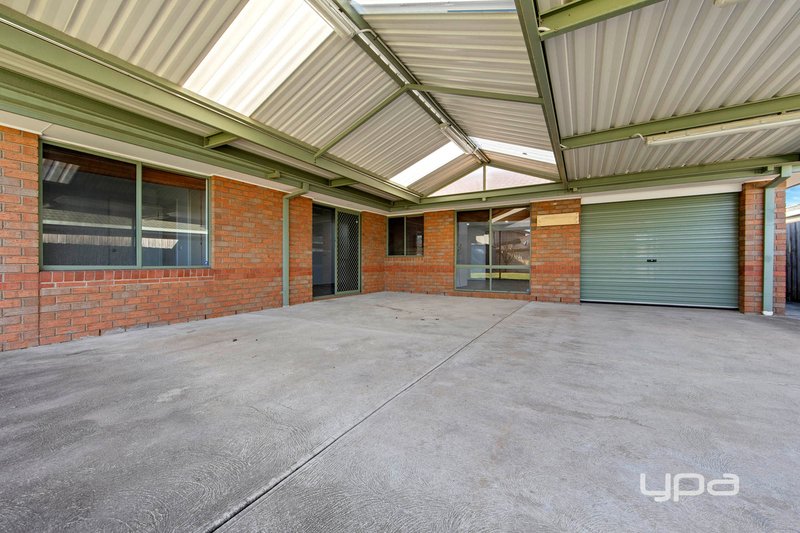 Photo - 24 Joseph Drive, Hillside VIC 3037 - Image 10